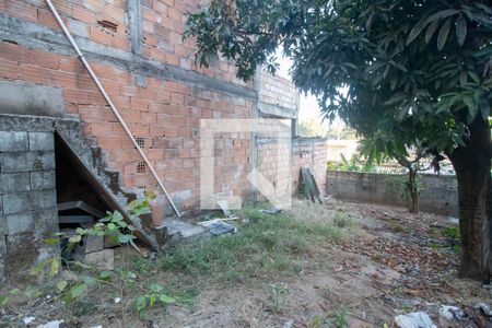 Quintal de casa à venda com 2 quartos, 180m² em Tropical, Contagem