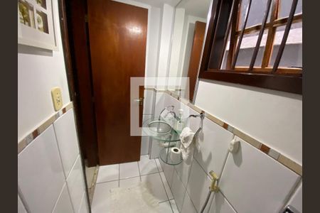 Lavabo de casa à venda com 3 quartos, 280m² em Jacarepaguá, Rio de Janeiro