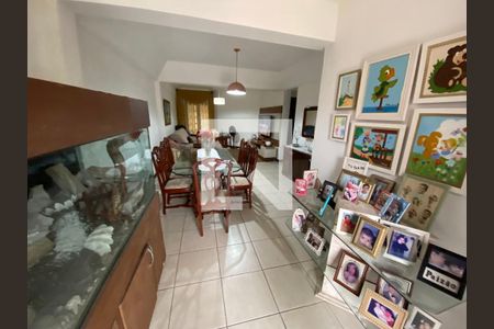 Sala de casa à venda com 3 quartos, 280m² em Jacarepaguá, Rio de Janeiro