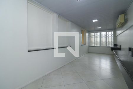 Sala 2 de apartamento para alugar com 3 quartos, 160m² em Floresta, Porto Alegre