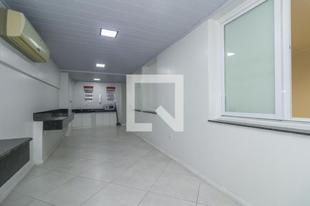 Sala 2 de apartamento para alugar com 3 quartos, 160m² em Floresta, Porto Alegre