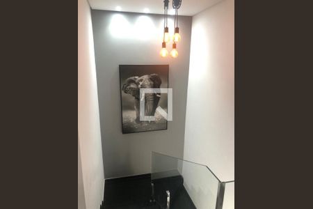 Foto 15 de casa à venda com 2 quartos, 451m² em Jardim Ivone, São Paulo