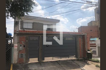 Foto 01 de casa à venda com 2 quartos, 451m² em Jardim Ivone, São Paulo