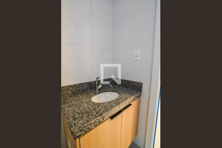 Banheiro de kitnet/studio para alugar com 1 quarto, 25m² em Vila Sao Pedro, Santo André
