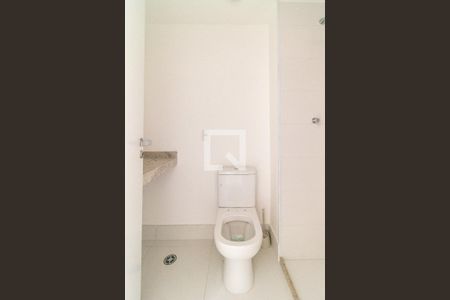 Banheiro de kitnet/studio à venda com 1 quarto, 25m² em Perdizes, São Paulo