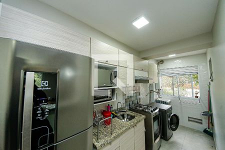 Cozinha de apartamento à venda com 3 quartos, 68m² em Vila Ivone, São Paulo