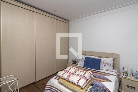 Suíte 1 de casa à venda com 6 quartos, 210m² em Cambuci, São Paulo