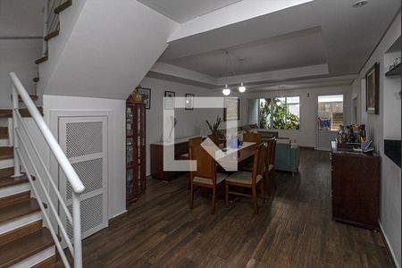 Sala de casa à venda com 6 quartos, 210m² em Cambuci, São Paulo