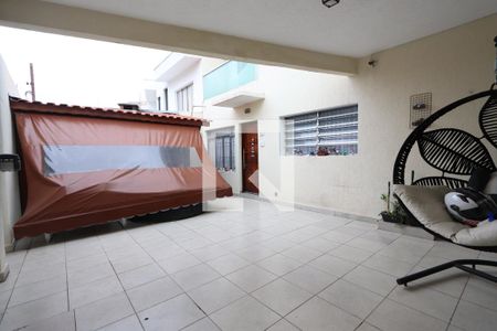 Garagem de casa à venda com 2 quartos, 100m² em Vila Ivg, São Paulo