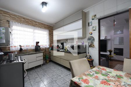 Cozinha de casa à venda com 2 quartos, 100m² em Vila Ivg, São Paulo