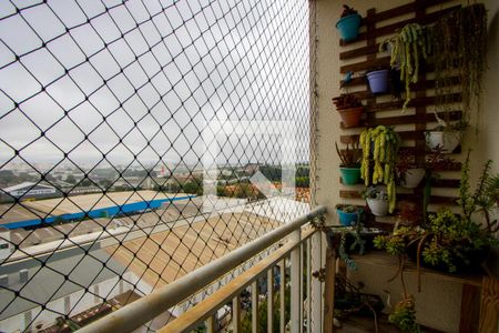 Varanda da sala de apartamento para alugar com 2 quartos, 50m² em Vila Homero Thon, Santo André