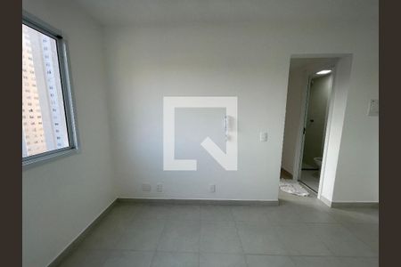 Sala de apartamento para alugar com 2 quartos, 33m² em Jardim Celeste, São Paulo