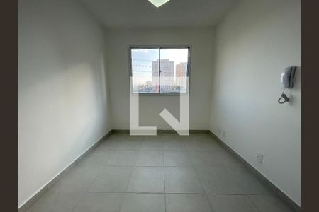 Sala de apartamento para alugar com 2 quartos, 33m² em Jardim Celeste, São Paulo