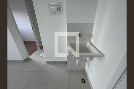 Área de Serviço de apartamento para alugar com 2 quartos, 33m² em Jardim Celeste, São Paulo