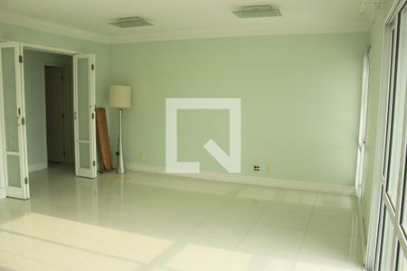 Sala de apartamento para alugar com 3 quartos, 136m² em Vila Milton, Guarulhos