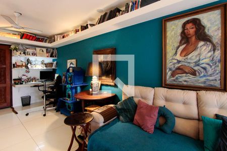 Sala de apartamento à venda com 2 quartos, 75m² em Barra da Tijuca, Rio de Janeiro