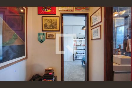 Corredor de apartamento à venda com 1 quarto, 65m² em Vila Isabel, Rio de Janeiro