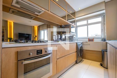 Cozinha de apartamento para alugar com 2 quartos, 50m² em Pinheiros, São Paulo