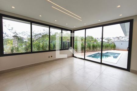 Sala de Estar de casa de condomínio à venda com 4 quartos, 313m² em Swiss Park, Campinas