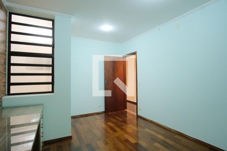 Escritório de casa à venda com 4 quartos, 300m² em Penha de França, São Paulo