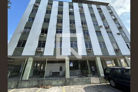 Fachada + plaquinha de apartamento à venda com 2 quartos, 65m² em Cachambi, Rio de Janeiro