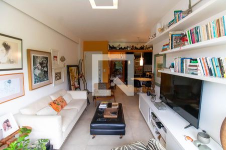 Sala de apartamento à venda com 2 quartos, 70m² em Santa Rosa, Niterói