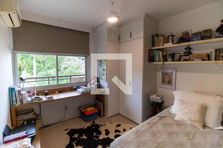 Quarto  de apartamento à venda com 2 quartos, 70m² em Santa Rosa, Niterói