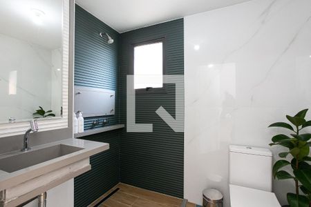 Banheiro de kitnet/studio para alugar com 1 quarto, 30m² em Vila Esperança, São Paulo