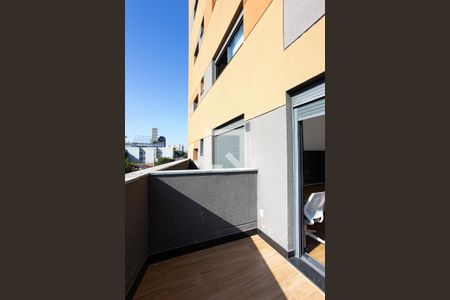 Varanda de kitnet/studio para alugar com 1 quarto, 30m² em Vila Esperança, São Paulo