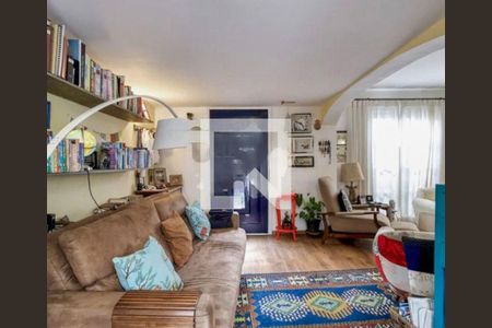 Casa à venda com 3 quartos, 177m² em Santo Amaro, São Paulo