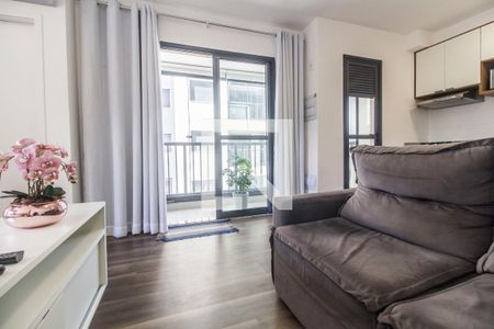 Sala de apartamento para alugar com 1 quarto, 40m² em Nova Aldeinha, Barueri