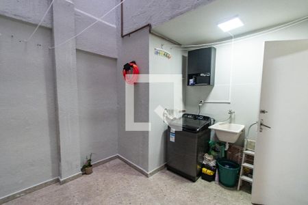 Área de serviço de apartamento à venda com 1 quarto, 55m² em Liberdade, São Paulo