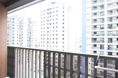 Sacada de kitnet/studio para alugar com 1 quarto, 25m² em Vila Regente Feijó, São Paulo