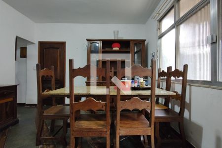Sala de casa de condomínio à venda com 3 quartos, 268m² em Taquara, Rio de Janeiro