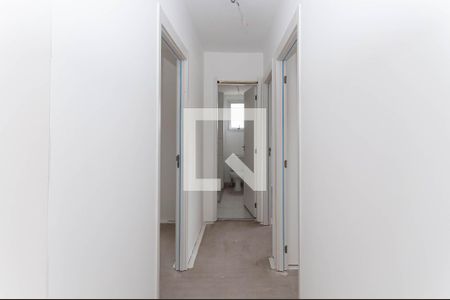 Corredor de apartamento à venda com 3 quartos, 55m² em Água Branca, São Paulo