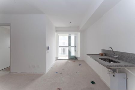 Sala/Cozinha de apartamento à venda com 2 quartos, 41m² em Água Branca, São Paulo