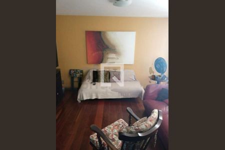 Casa à venda com 4 quartos, 370m² em Barra da Tijuca, Rio de Janeiro