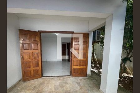 Casa à venda com 5 quartos, 454m² em Barra da Tijuca, Rio de Janeiro