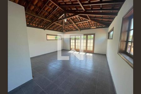 Casa à venda com 5 quartos, 454m² em Barra da Tijuca, Rio de Janeiro