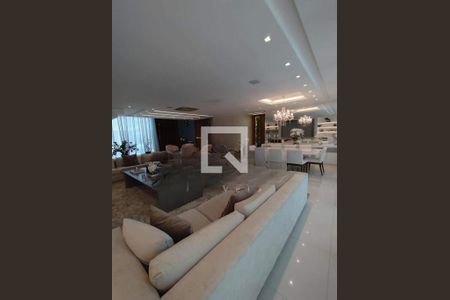 Casa à venda com 5 quartos, 675m² em Barra da Tijuca, Rio de Janeiro