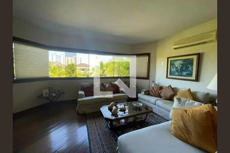 Casa à venda com 4 quartos, 838m² em Barra da Tijuca, Rio de Janeiro