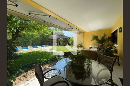 Casa à venda com 4 quartos, 838m² em Barra da Tijuca, Rio de Janeiro