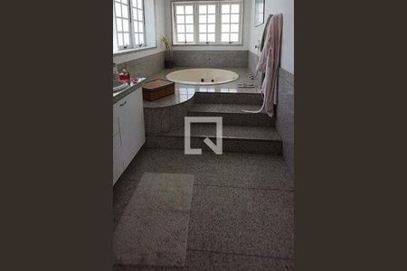 Casa à venda com 4 quartos, 690m² em Barra da Tijuca, Rio de Janeiro