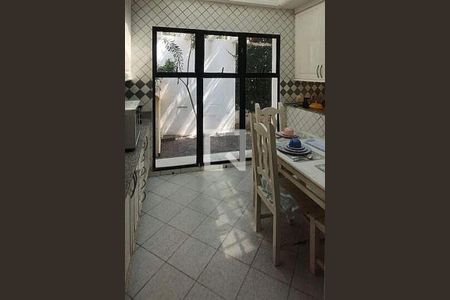 Casa à venda com 4 quartos, 690m² em Barra da Tijuca, Rio de Janeiro