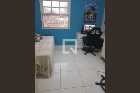 Casa à venda com 4 quartos, 360m² em Vargem Pequena, Rio de Janeiro