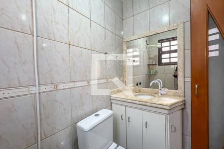 Banheiro da Suíte de casa à venda com 3 quartos, 240m² em Paulicéia, São Bernardo do Campo