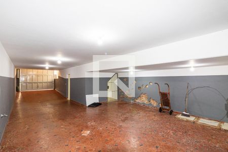 Garagem de casa para alugar com 3 quartos, 286m² em Itaim Bibi, São Paulo