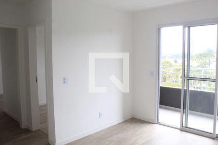 Sala de apartamento para alugar com 2 quartos, 58m² em Jardim Belizário, Cotia