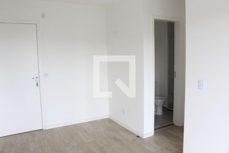 Sala de apartamento para alugar com 2 quartos, 58m² em Jardim Belizário, Cotia