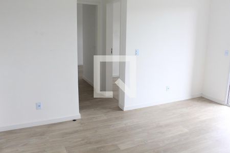 Sala de apartamento para alugar com 2 quartos, 58m² em Jardim Belizário, Cotia
